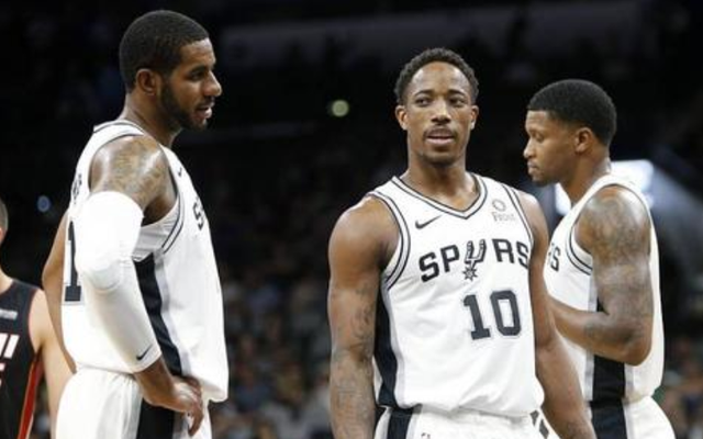 被针对了一整场，却笑到最后（整场遭针对，终成赢家）