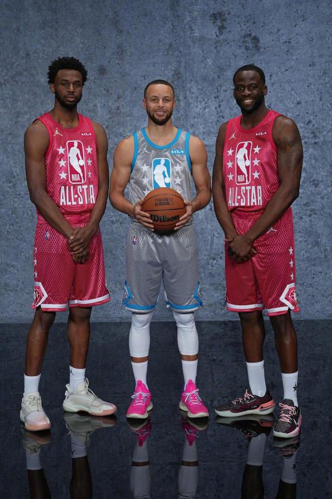 孔蒂：穆里尼奥的履历说明了他的伟大；意甲已变得更加欧洲化（孔蒂：穆里尼奥的成就彰显其伟大，意甲愈发欧洲化）