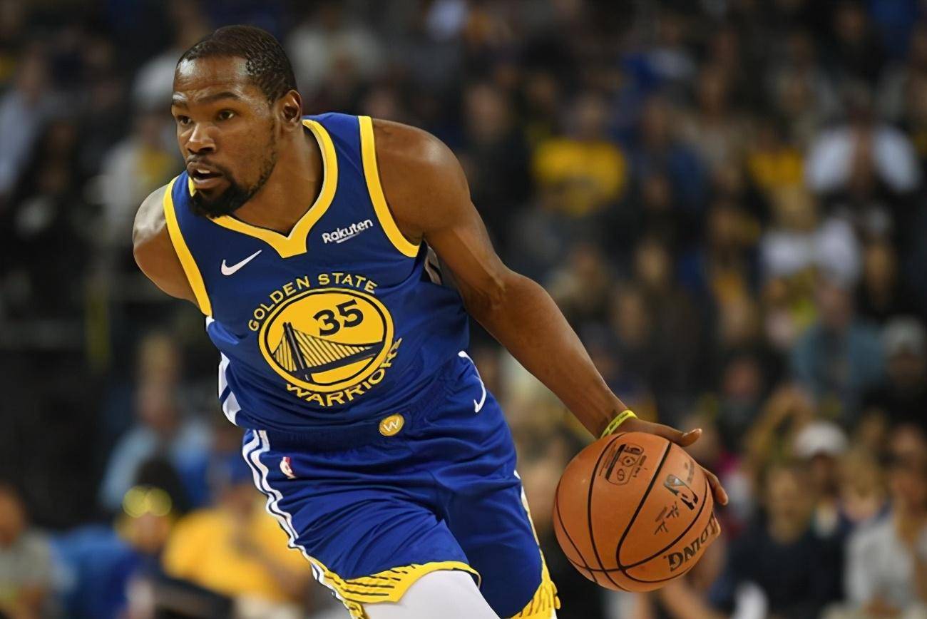 半场战报：奥地利U17 0-0日本U17，双方破门乏术（半场速报：奥地利U17与日本U17互交白卷）