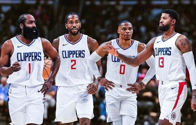 英超多位月最佳主帅陷入困顿，分析豪门爆冷场次增加的主因（英超多名月度最佳教练陷入低迷：豪门爆冷增多的关键原因解析）